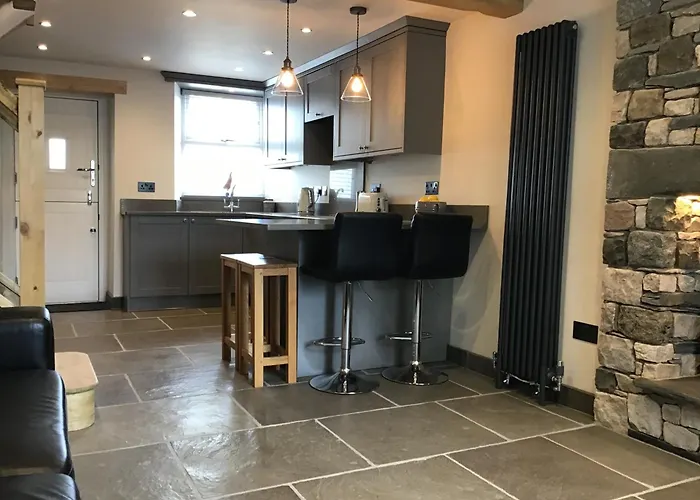 Holiday home Tastefully Renovated In